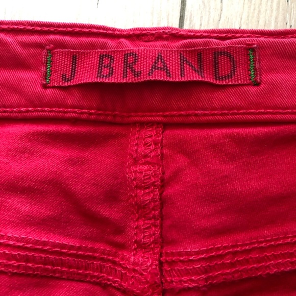 J Brand 811 Mid Rise Skinny Leg Pants in Bright Red Size 26 - Picture 4 of 14